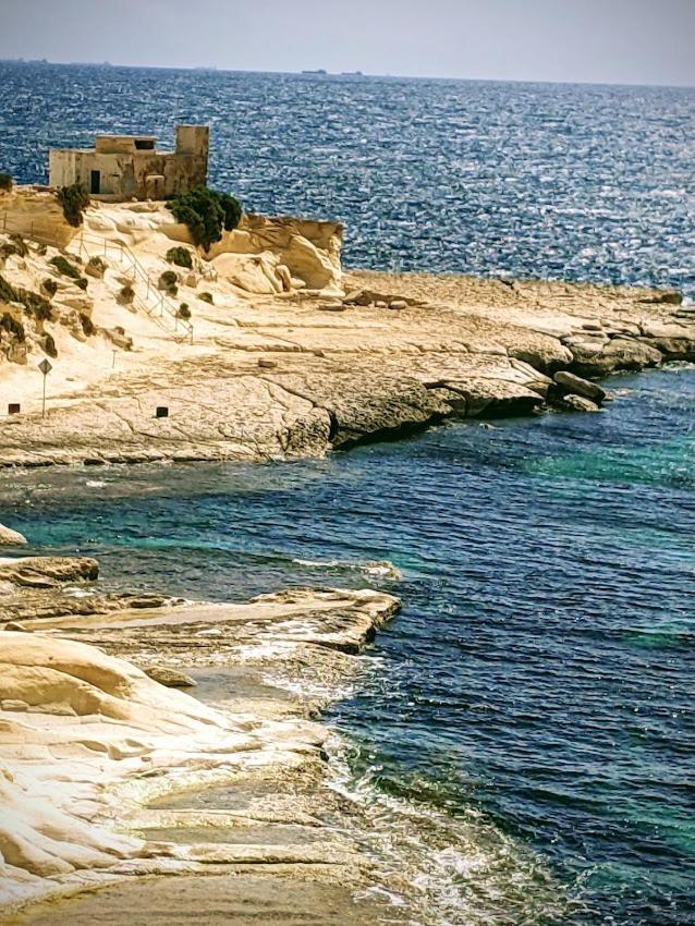 Silia'S Maisonette Marsaskala Bagian luar foto